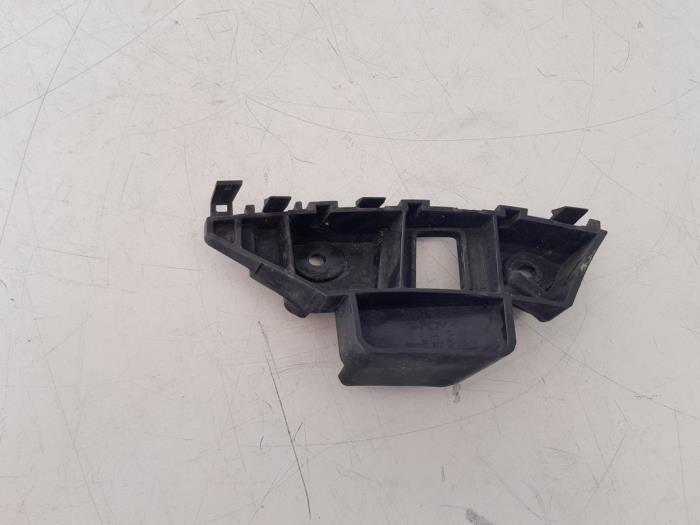 Support pare-chocs avant gauche d'un Volkswagen Jetta, Autos : Pièces & Accessoires, Carrosserie & Tôlerie, Volkswagen, Utilisé