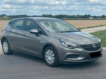 Opel Astra 1.4 essence/SEULEMENT30 000 km/Annee: 2016/2017, Argent ou Gris, Achat, Boîte manuelle, Noir