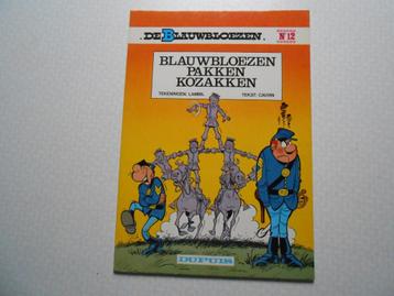 De blauwbloezen 12 Blauwbloezen pakken kozakken 1977 1 ste  beschikbaar voor biedingen