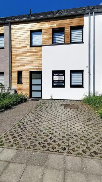 Maison à vendre à Namur, 4 chambres beschikbaar voor biedingen