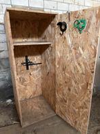 Zadelkast te koop, Stalling