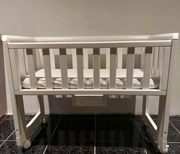 Co-sleeper met toebehoren, Kinderen en Baby's, Babywiegjes en Ledikanten, Ophalen