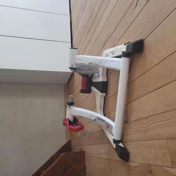 Elite Rollentrainer Qubo Fluid

 beschikbaar voor biedingen