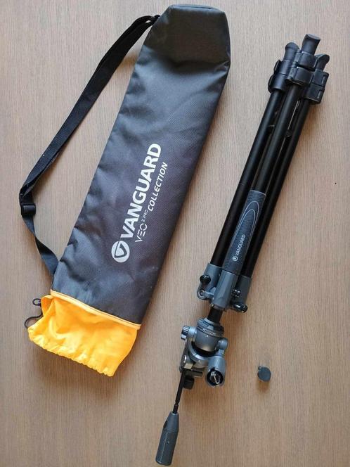 Vanguard VEO 2 PRO 233APV statief tripod, Audio, Tv en Foto, Fotografie | Statieven en Balhoofden, Gebruikt, Driepoot, Minder dan 150 cm