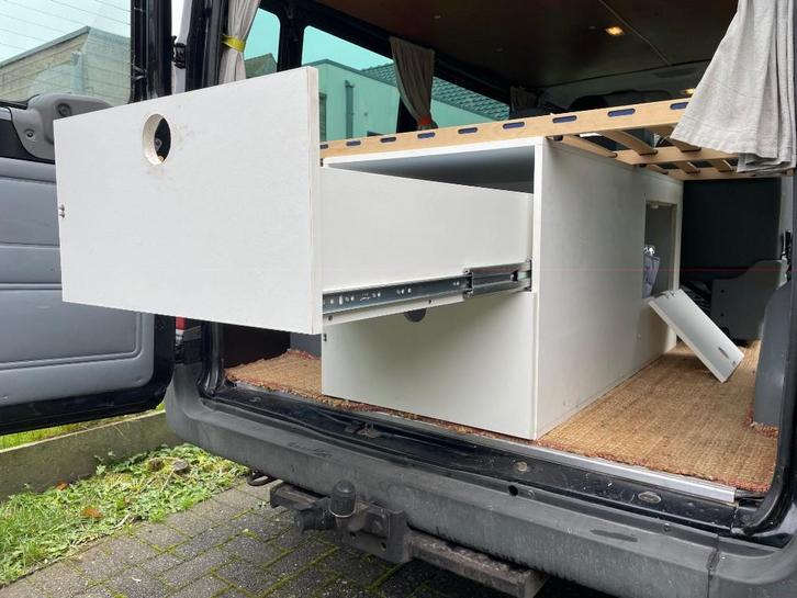 Ladekast en lattenbodem camper / kampeerbus, Caravans en Kamperen, Kampeeraccessoires, Gebruikt, Ophalen