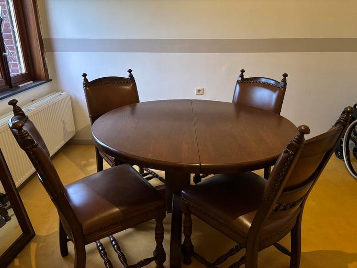 Vol eiken uitschuifbare ronde/ovale eettafel - 4 stoelen, Huis en Inrichting, Complete eetkamers, Zo goed als nieuw, Ophalen