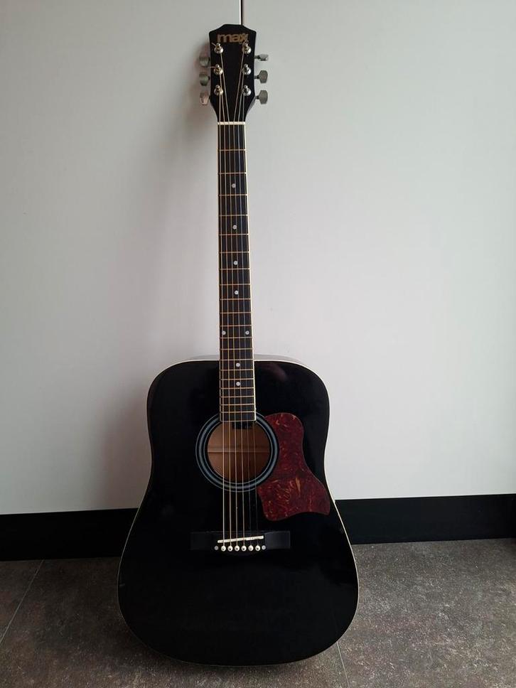 Akoestische gitaar Max Music, Muziek en Instrumenten, Snaarinstrumenten | Gitaren | Akoestisch, Zo goed als nieuw, Western- of Steelstringgitaar