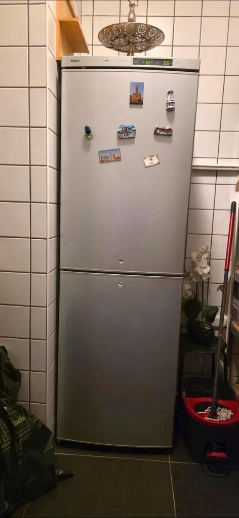 Bosch koelkast met een vriesvak, Elektronische apparatuur, Koelkasten en IJskasten, Ophalen