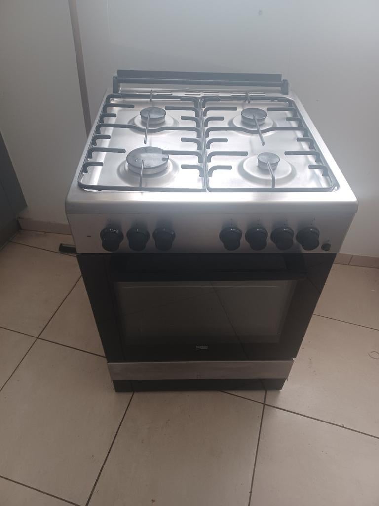 Gasvuur beko, Elektronische apparatuur, Ophalen of Verzenden