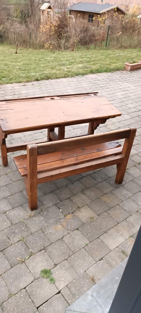 Bureau d'école pour deux enfants en noyer, Maison & Meubles, Tables | Dessertes
