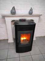 kleine pelletkachel in goeie conditie !, Enlèvement, Utilisé, Autoportant, Poêle à granulés