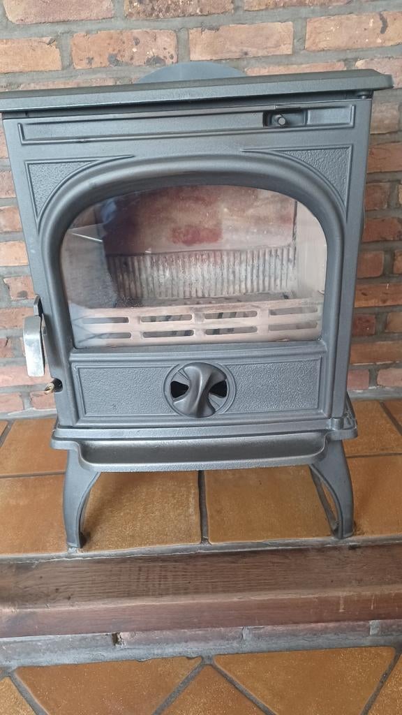 Kachel en houtstoof in zeer goed onderhouden staat te koop, Huis en Inrichting, Kachels, Ophalen, Gebruikt, Vrijstaand, Hout