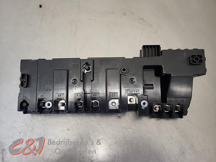 Boîte à fusibles d'un Mercedes Vito, 3 mois de garantie, Utilisé, -, -