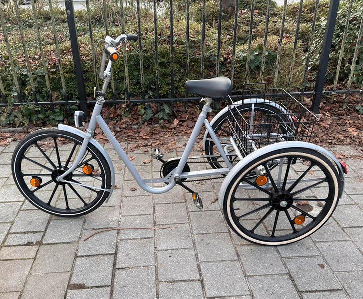 Tricycles fatigués pour adultes, Vélos & Vélomoteurs, Vélos | Tricycles, Comme neuf, Enlèvement
