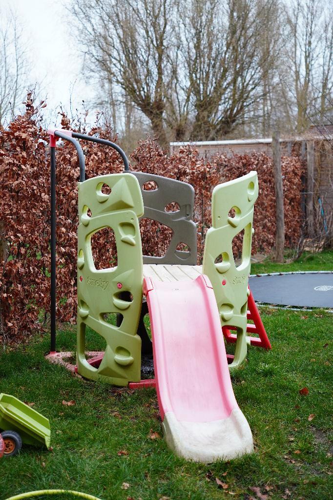 Smoby klimtoren met glijbaan en brandweerpaal, Kinderen en Baby's, Speelgoed | Buiten | Speeltoestellen, Gebruikt, Brandweerpaal