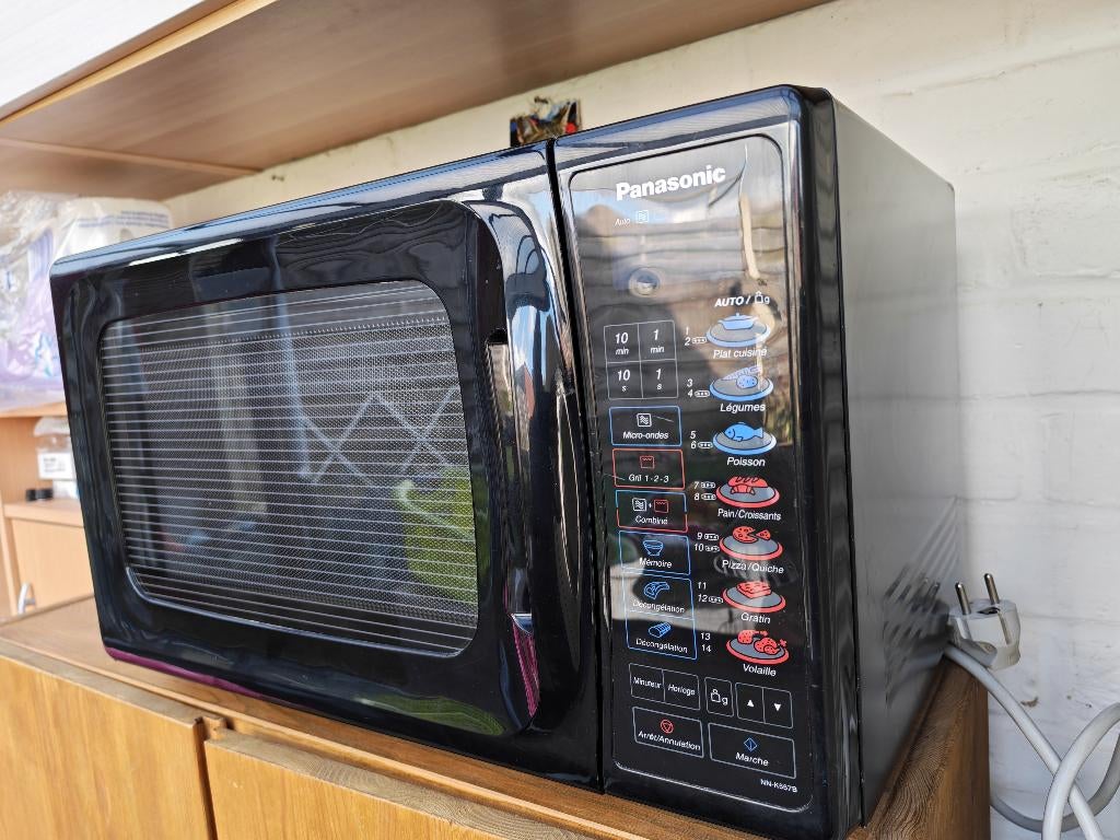 Microgolfoven, kwalitatief Panasonic, Elektronische apparatuur, Microgolfovens, Ophalen, Gebruikt, Vrijstaand, Minder dan 45 cm