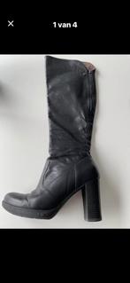 Hoge knielaarzen Nero Giardini, Ophalen, Zo goed als nieuw, Zwart