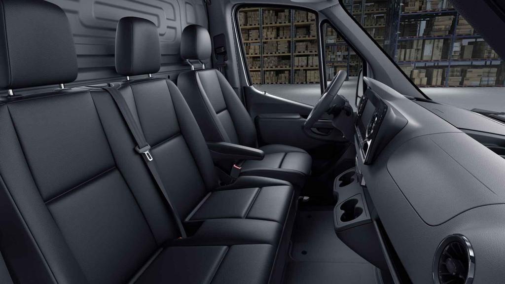 Mercedes-Benz Sprinter 315 CDI GB L2 RWD 9G-TRONIC 3.5T | Di, Autos, Argent ou Gris, Achat, Entreprise, Entretenue par le concessionnaire