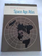 SPACE  AGE  ATLAS, Ophalen, Gelezen