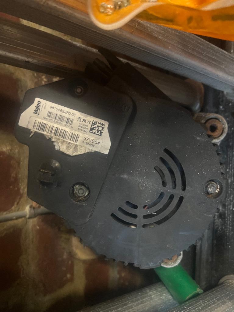 Alternateur 2l hdi 180cv référence 9815683280-01 psa group, Autos : Pièces & Accessoires, Moteurs & Accessoires, Enlèvement, Utilisé