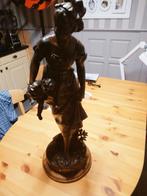 Prachtige grote beeld vrouw en kind, gesigneerd, Antiek en Kunst, Ophalen