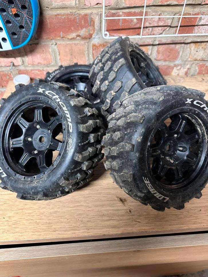 Jantes traxxas xmaxx xrt, Hobby & Loisirs créatifs, Modélisme | Radiocommandé & Téléguidé | Voitures, Comme neuf, Enlèvement ou Envoi