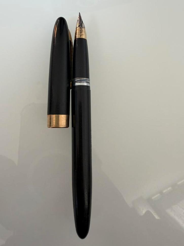 2 stylos plume vintage Sheaffer – plume or 14K – collection, Verzamelen, Pennenverzamelingen, Zo goed als nieuw, Vulpen, Sheaffer