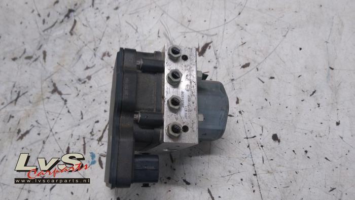 Pompe ABS d'un Opel Corsa, Autos : Pièces & Accessoires, Électronique & Câbles, Opel, Utilisé, 3 mois de garantie, Enlèvement ou Envoi