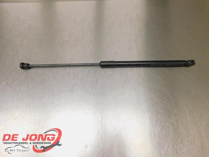 Amortisseur à gaz arrière gauche d'un Volkswagen Polo, Volkswagen, -, 3 mois de garantie, Utilisé