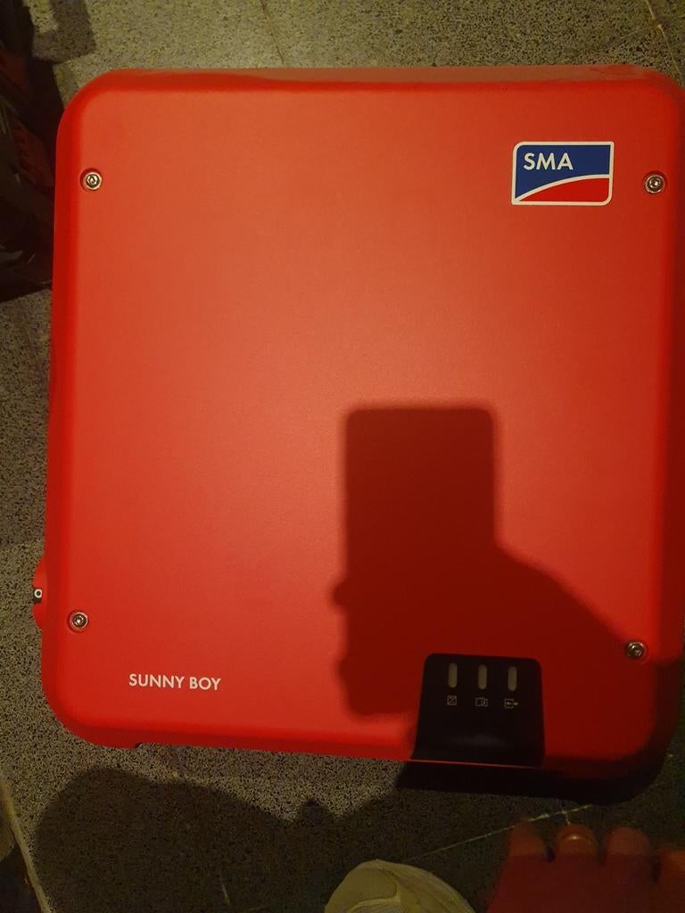 Zonnepanelen omvormer SMA Sunny Boy, Ophalen