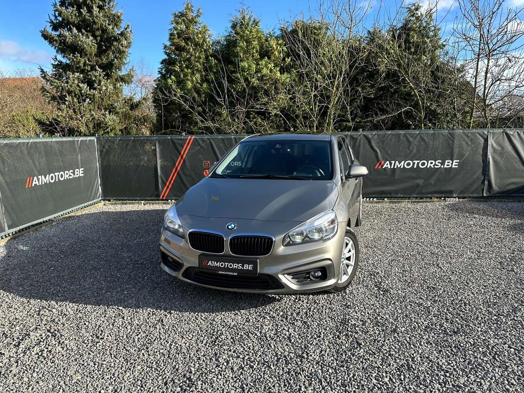 BMW 218 Active Tourer 218iA, Auto's, BMW, 135 pk, Gebruikt, 1445 kg, Beige