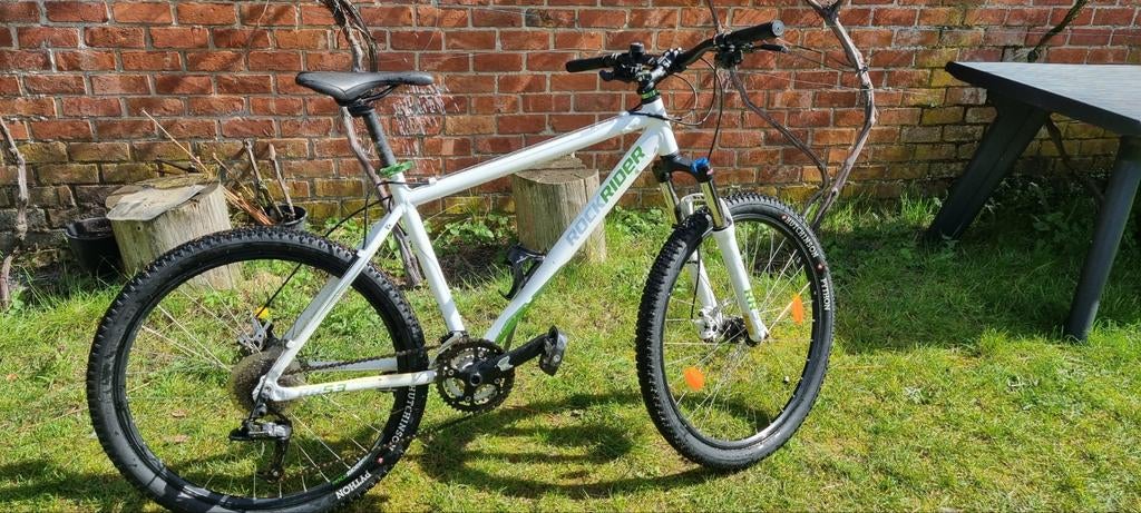 Vélo BTM en très bon état 27 vitesses 26 pouces en aluminium, Vélos & Vélomoteurs, Enlèvement ou Envoi