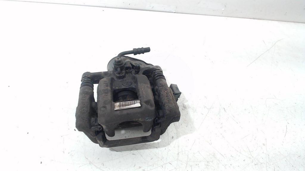 Remklauw rechts achter Peugeot 308, Onderdelen@venauto.nl, Van der Ven Autorecycling B.V., Gebruikt, Ettenseweg 76, 4706 PB Roosendaal, The Netherlands