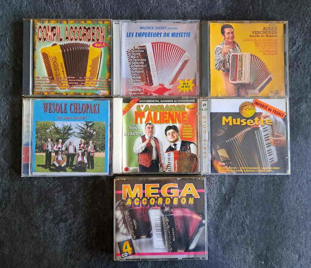 10 CD accordéon, Enlèvement, Utilisé