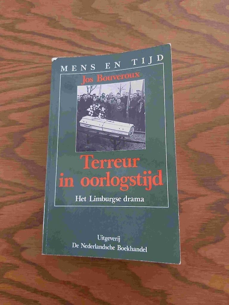 Limburg Verzet Weerstand Collaboratie VNV Partizaan Brigade, Verzenden, Zo goed als nieuw, Maatschappij en Samenleving