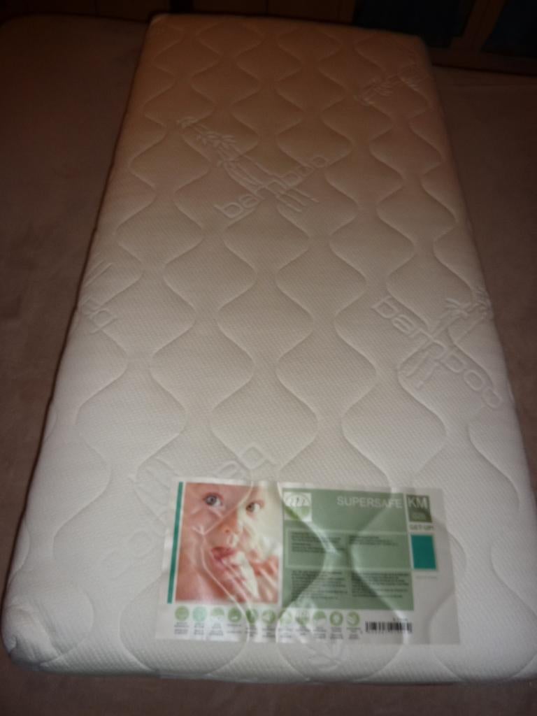 Matelas Super Soft Bamboo - 120cm x 60cm, Enfants & Bébés, Berceaux & Lits, Neuf, Autres types, Enlèvement