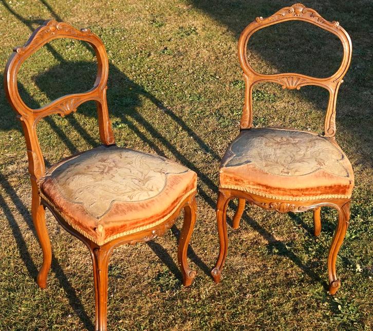 Paar antieke Louis XV-stoelen uit de 18e eeuw., Antiek en Kunst, Antiek | Meubels | Stoelen en Sofa's, Ophalen