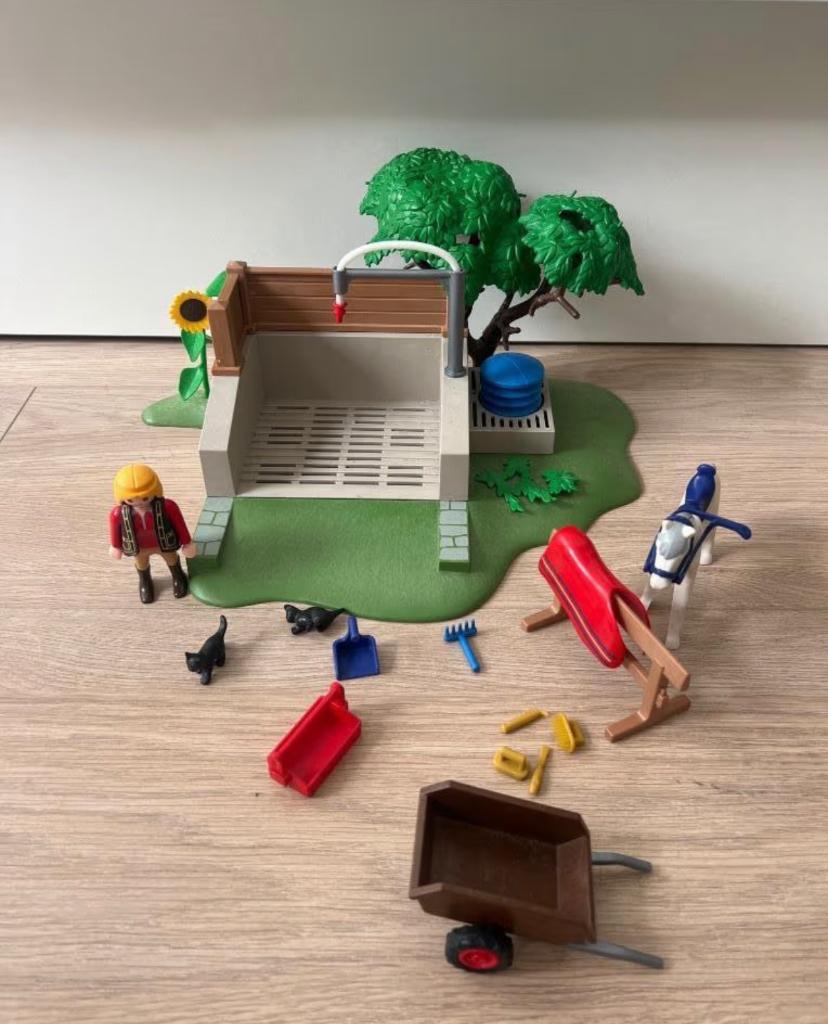 Playmobil poetsplaatas wasbox paarden, Kinderen en Baby's, Ophalen, Zo goed als nieuw