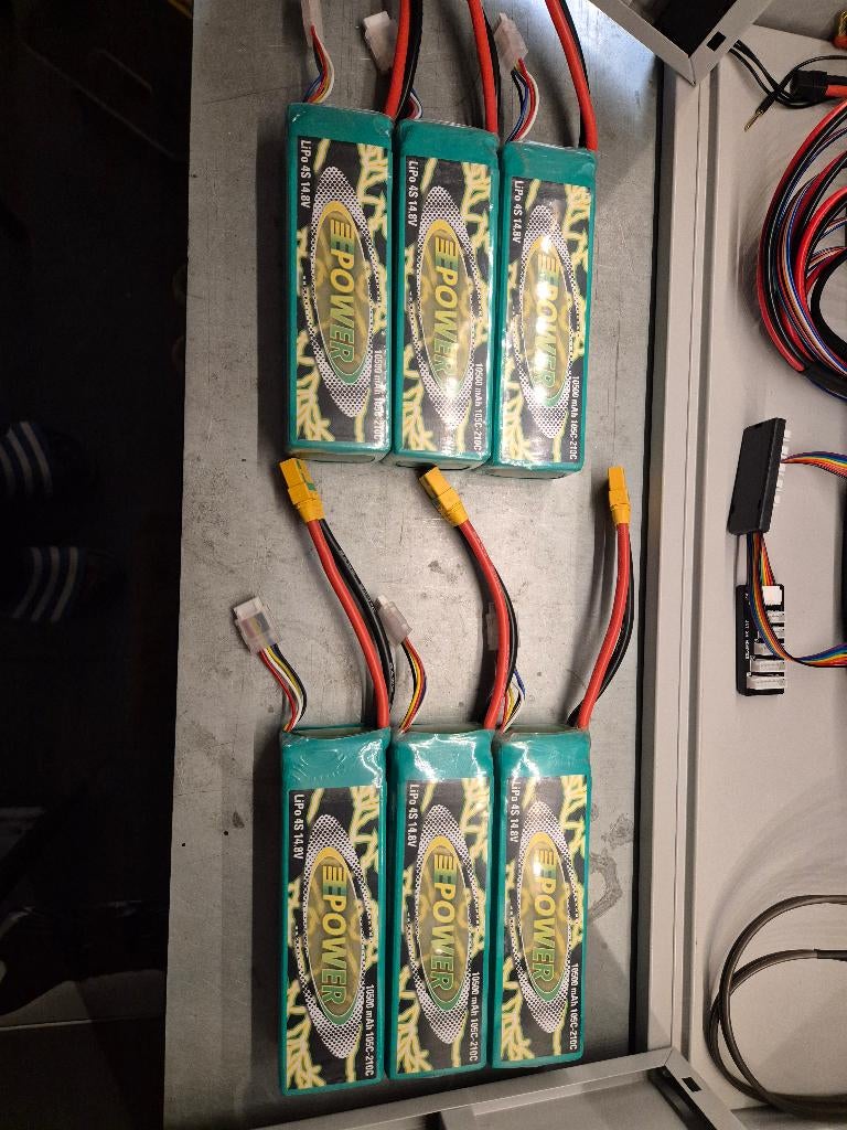 4s lipo's, Zo goed als nieuw, Onderdeel, Overige schalen, Ophalen