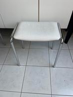 Krukje / tabouret, Huis en Inrichting, Krukjes, Ophalen, Gebruikt, Kunststof