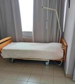 Electrisch ziekenhuis bed zonder matras, Ophalen