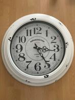 Vintage wand klok, Huis en Inrichting, Woonaccessoires | Klokken, Ophalen of Verzenden, Zo goed als nieuw, Wandklok