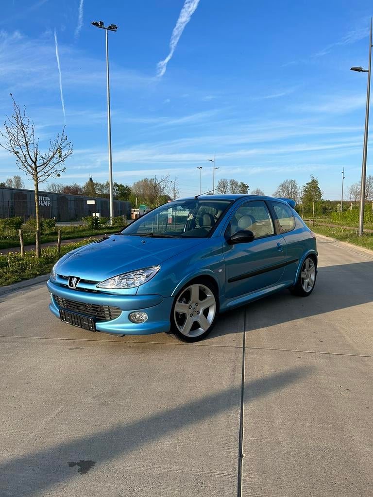 Peugeot 206 GTI *NIEUWSTAAT* *KW SCHROEFSET* *89.000KM*, Auto's, Peugeot, Handgeschakeld, Particulier, Apple Carplay, Te koop