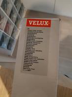 Velux vliegenraam, Ophalen