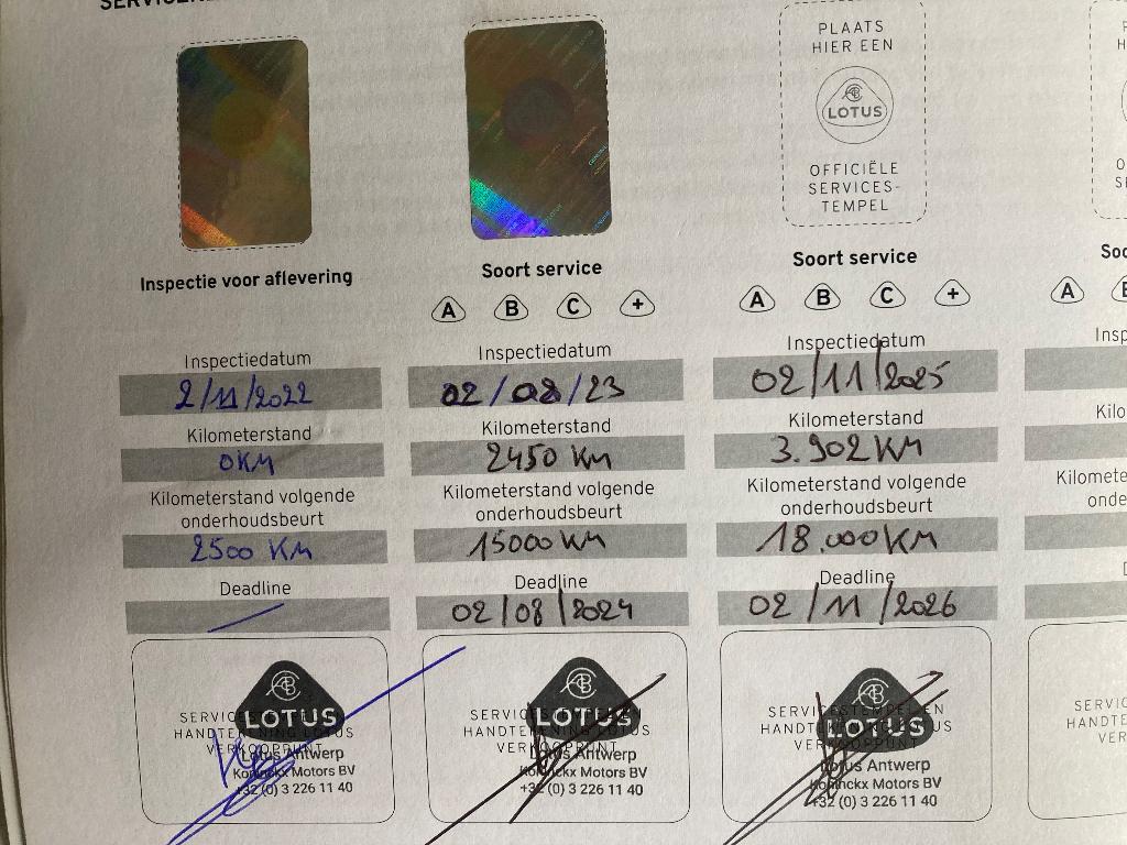 Lotus Emira 3.5 v6, eerste editie, 6000 km!, Auto's, Lotus, 3500 cc, Alcantara, Geel, Bedrijf