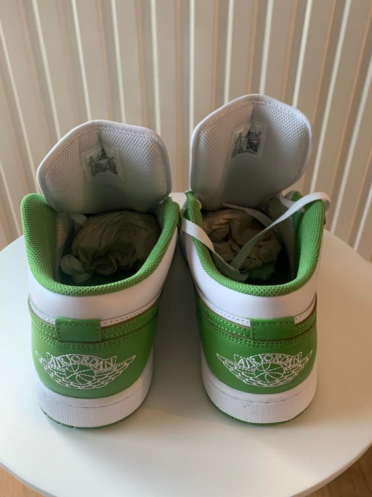 Nike Air Jordan 1 Low sportschoenen, Kleding | Heren, Schoenen, Nieuw, Ophalen of Verzenden, Wit, Sportschoenen