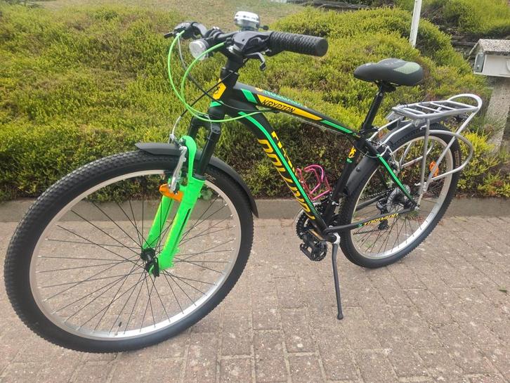 Velo nouveau 27.4 pouce plus 90e d accessoirs, Vélos & Vélomoteurs, Vélos | Garçons, Enlèvement