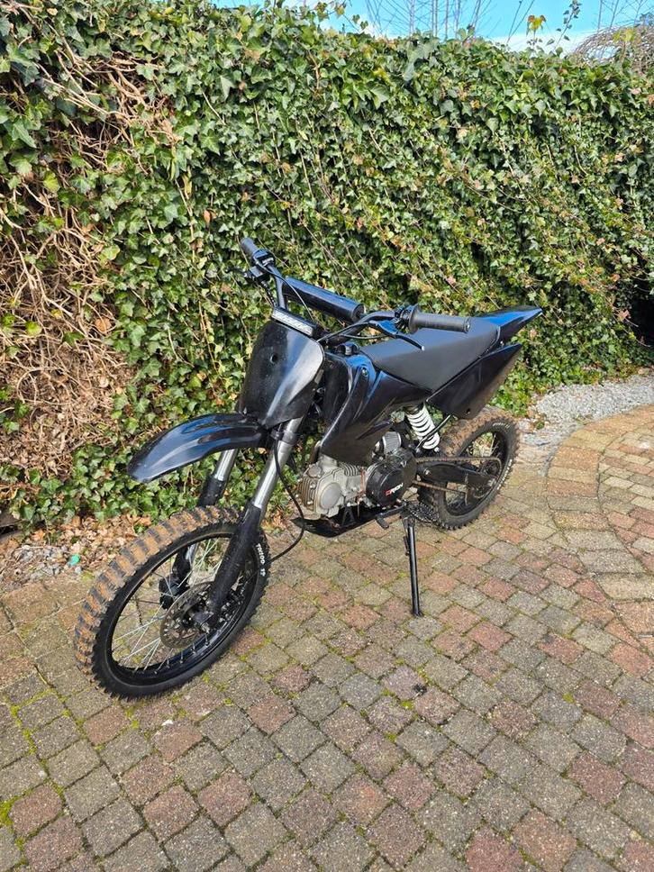 125cc pitbike, Fietsen en Brommers, Brommers | Crossbrommers, Gebruikt, Overige merken, Ophalen