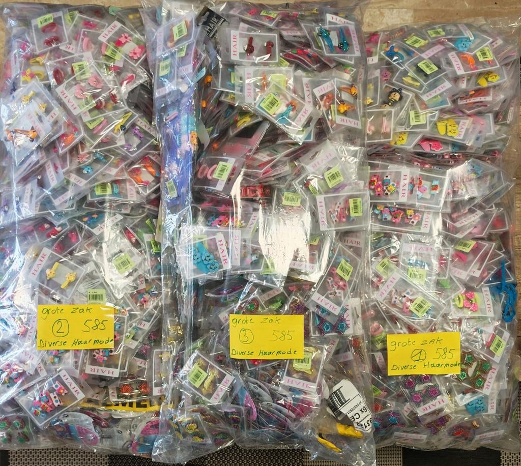 Mode de coiffure pour enfants, Divers, Lots de brocante, Enlèvement