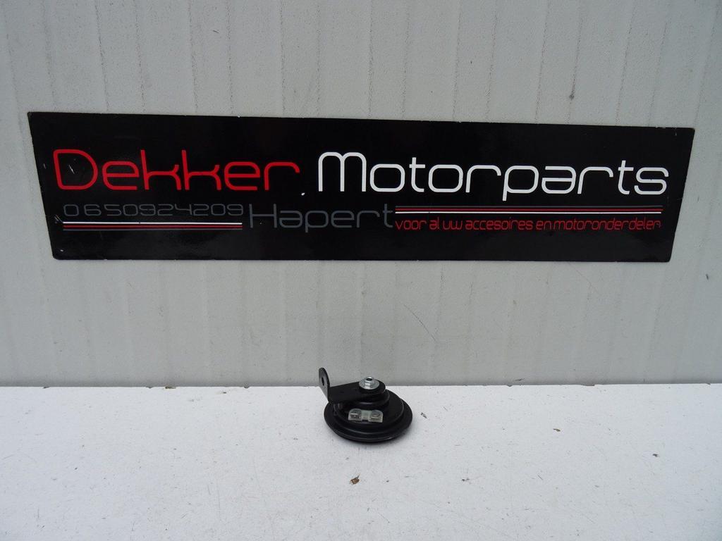 Claxon + Steun / Toeter / Horn Aprilia Tuareg 660 2022-2023, Motoren, Onderdelen | Overige, Gebruikt, Ophalen of Verzenden